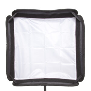 Alternative view of Bessel Twistfold Softbox with Flashgun Bracket